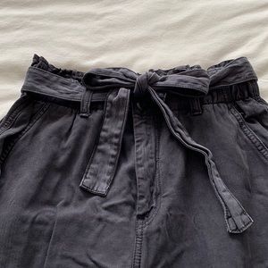 Washedout black cargo jogger with waist tie